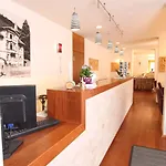 Bergfrieden Otel