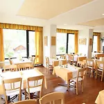 Bergfrieden Otel