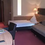 Bergfrieden 3*