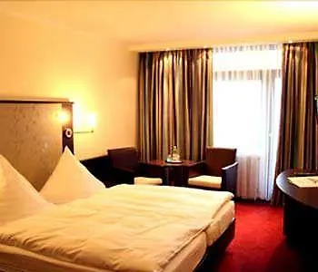 Bergfrieden Hotel