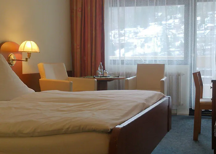 Bergfrieden Hotel 3*